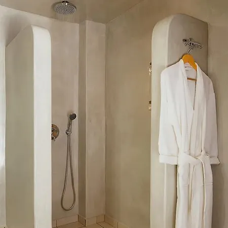 Mirto's * Fira (Santorini)